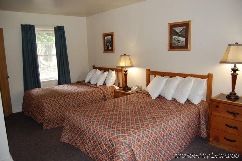 Motel Lake Mcdonald West Glacier Εξωτερικό φωτογραφία